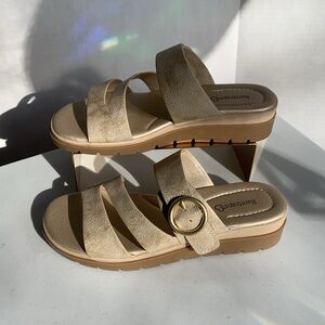 Baretraps Romeo Wedge Strappy Sandals size6.5